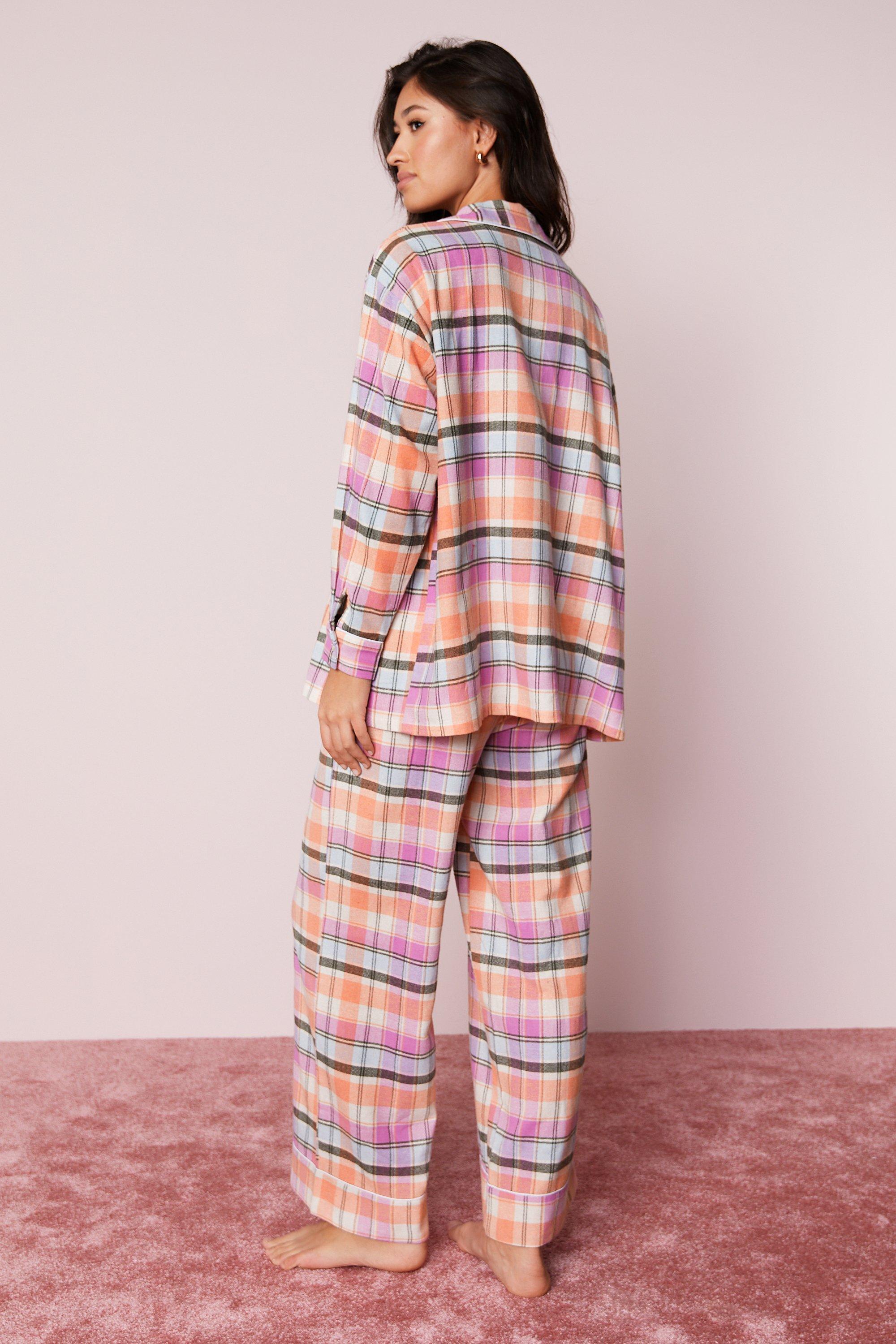 Pink discount plaid pyjamas