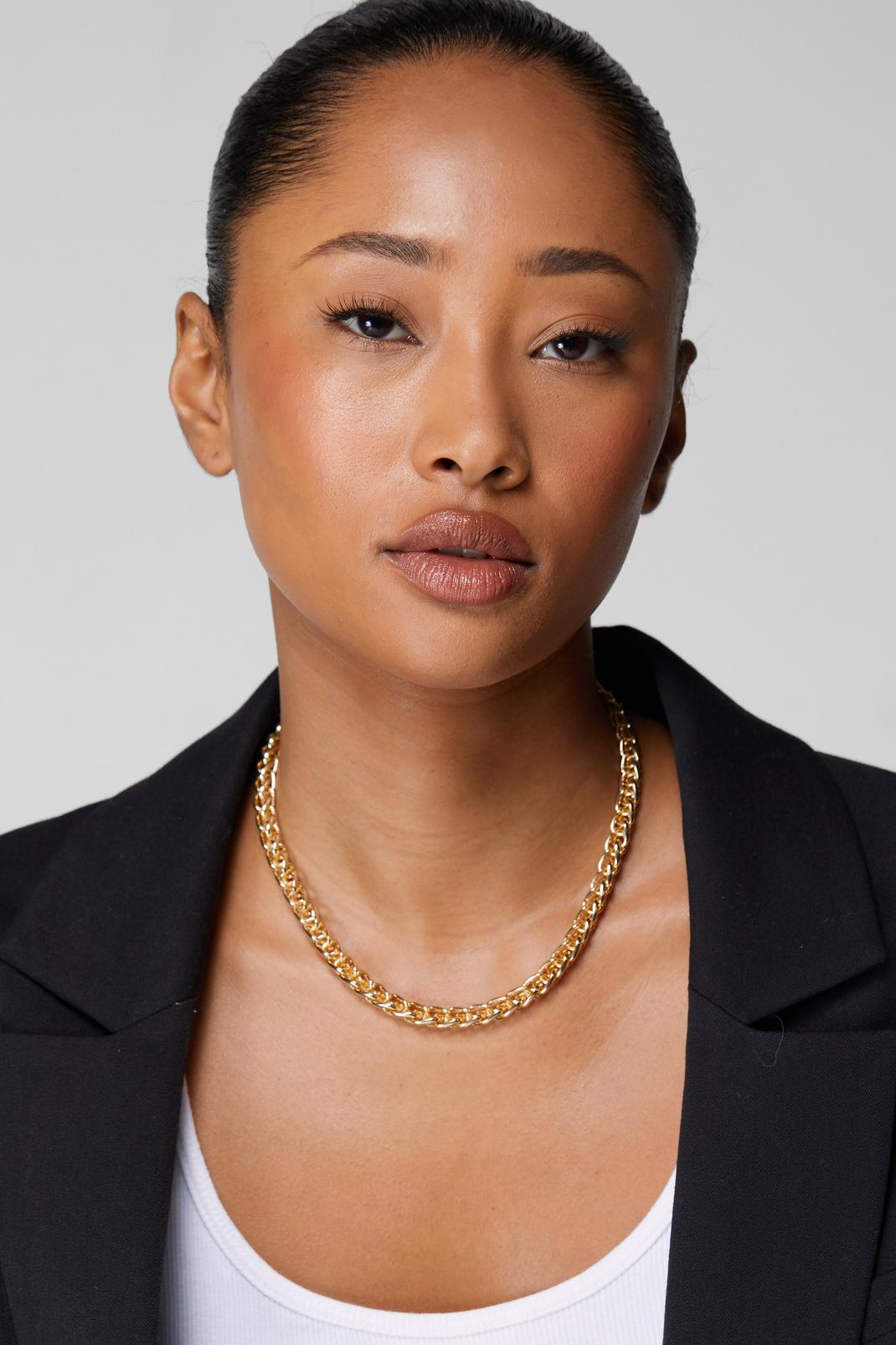 Gold Basic Metallic Chain Necklace image number 1