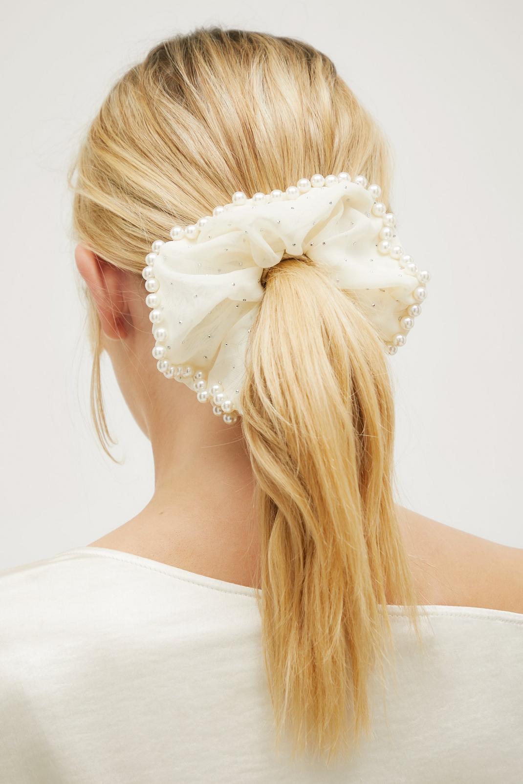 White Embellished Pearl Scrunchie image number 1