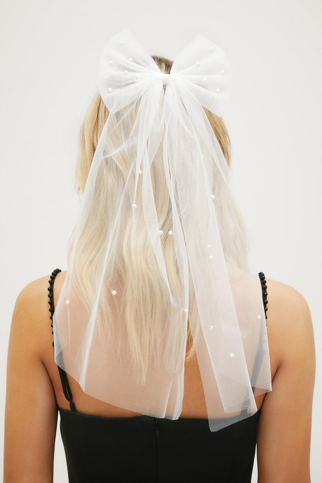 White Embellished Pearl Bow Mesh Veil Hair Clip image number 1