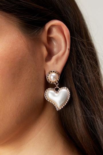 Pearl Heart Drop Earrings white
