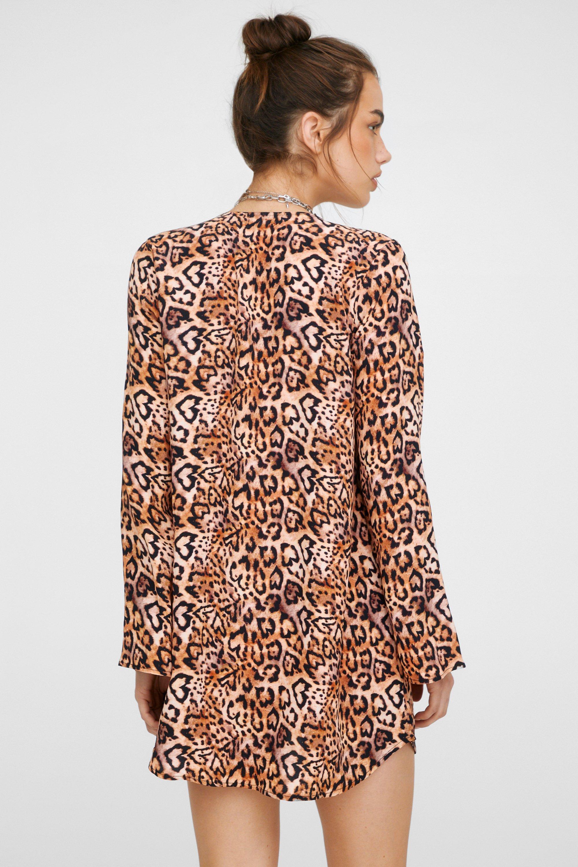 Heart Leopard Print Plunge Smock Dress Nasty Gal