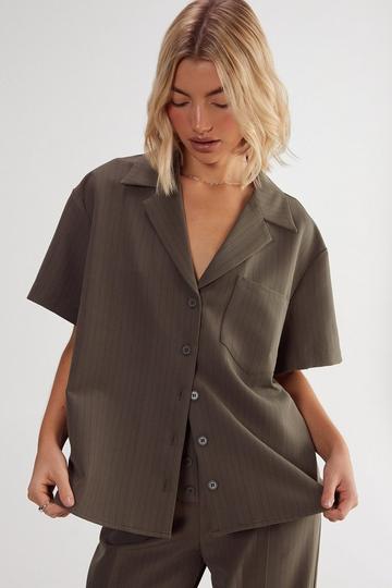 Pinstripe Revere Shirt khaki