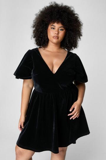 Plus Velvet Puff Sleeve Plunge Skater Mini Dress black