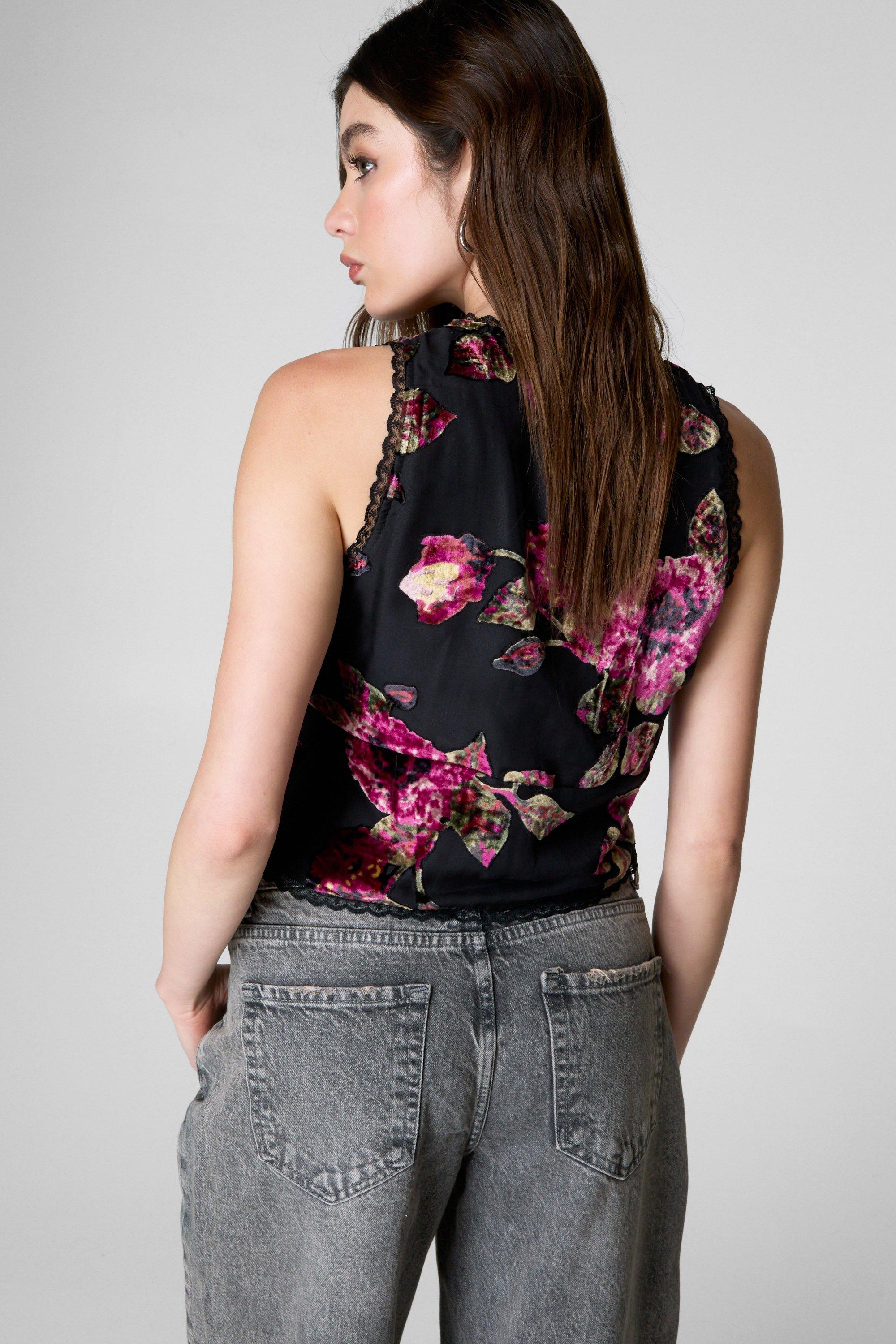 Nasty Gal Womens Floral Devore Lace Trim Vest Black