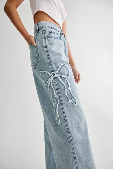 Bow Detail Straight Leg Jeans light wash