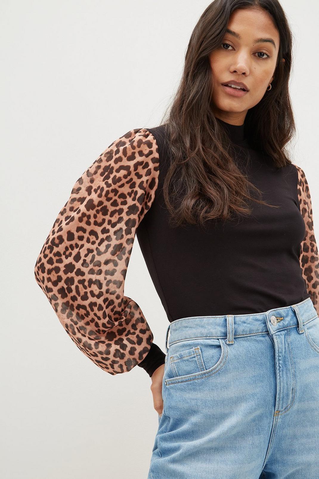 193 Leopard Chiffon Sleeve 2in1 Top image number 1