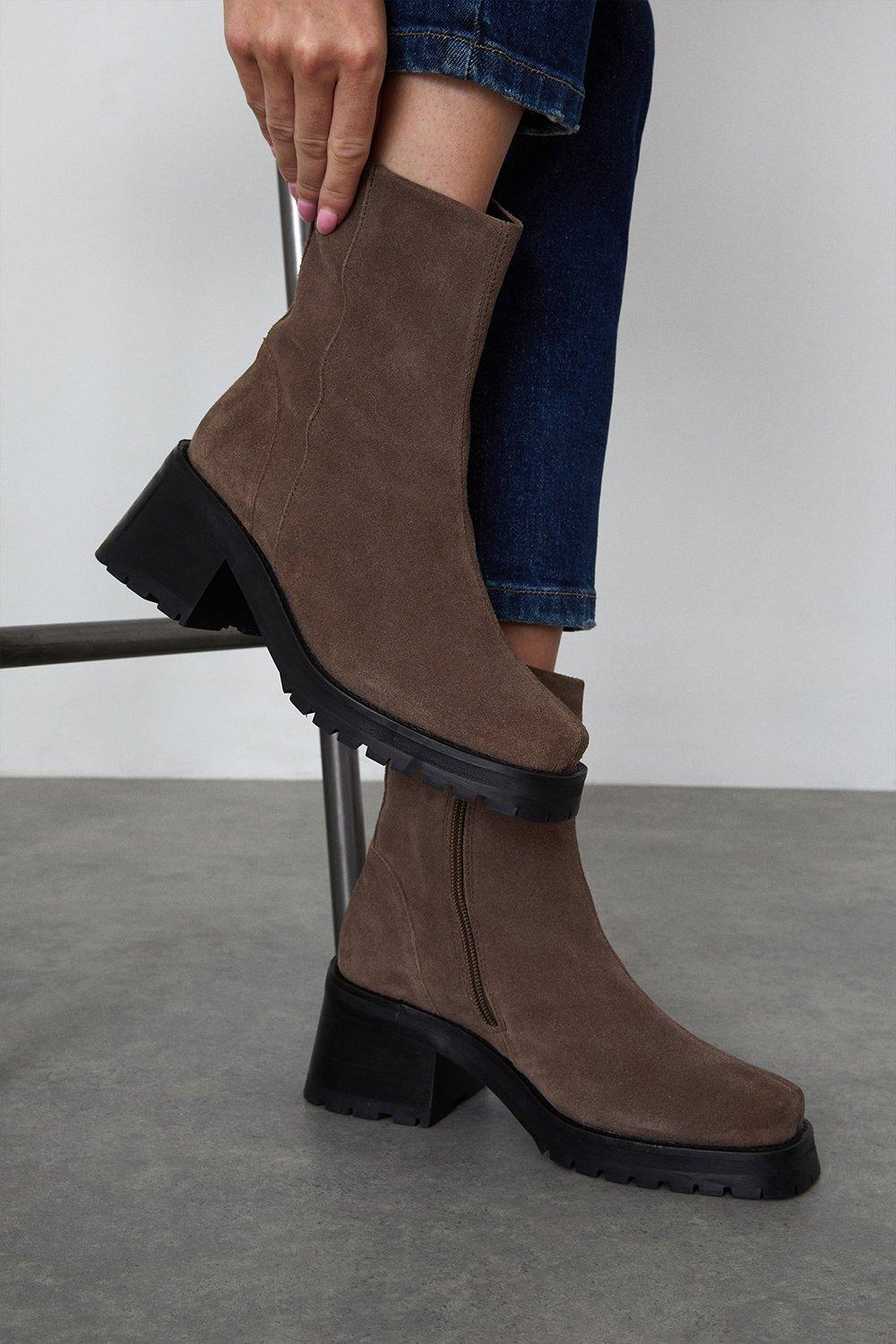 kork ease black booties