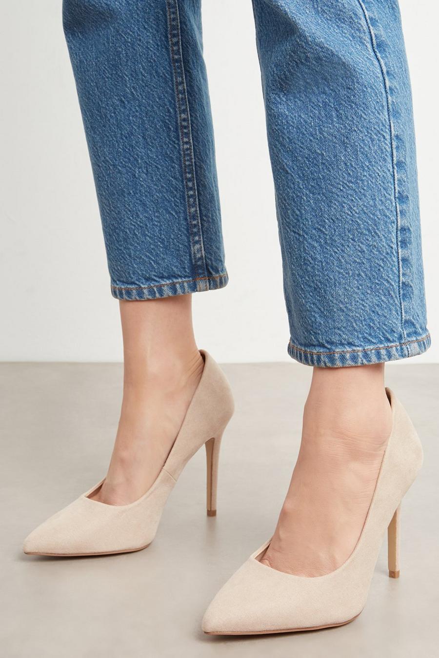 Faith: Wide Fit Chlo Pointed Court Shoes