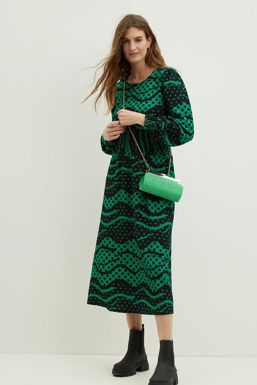 Green Spot Textured Shirred Waist Midi Dress