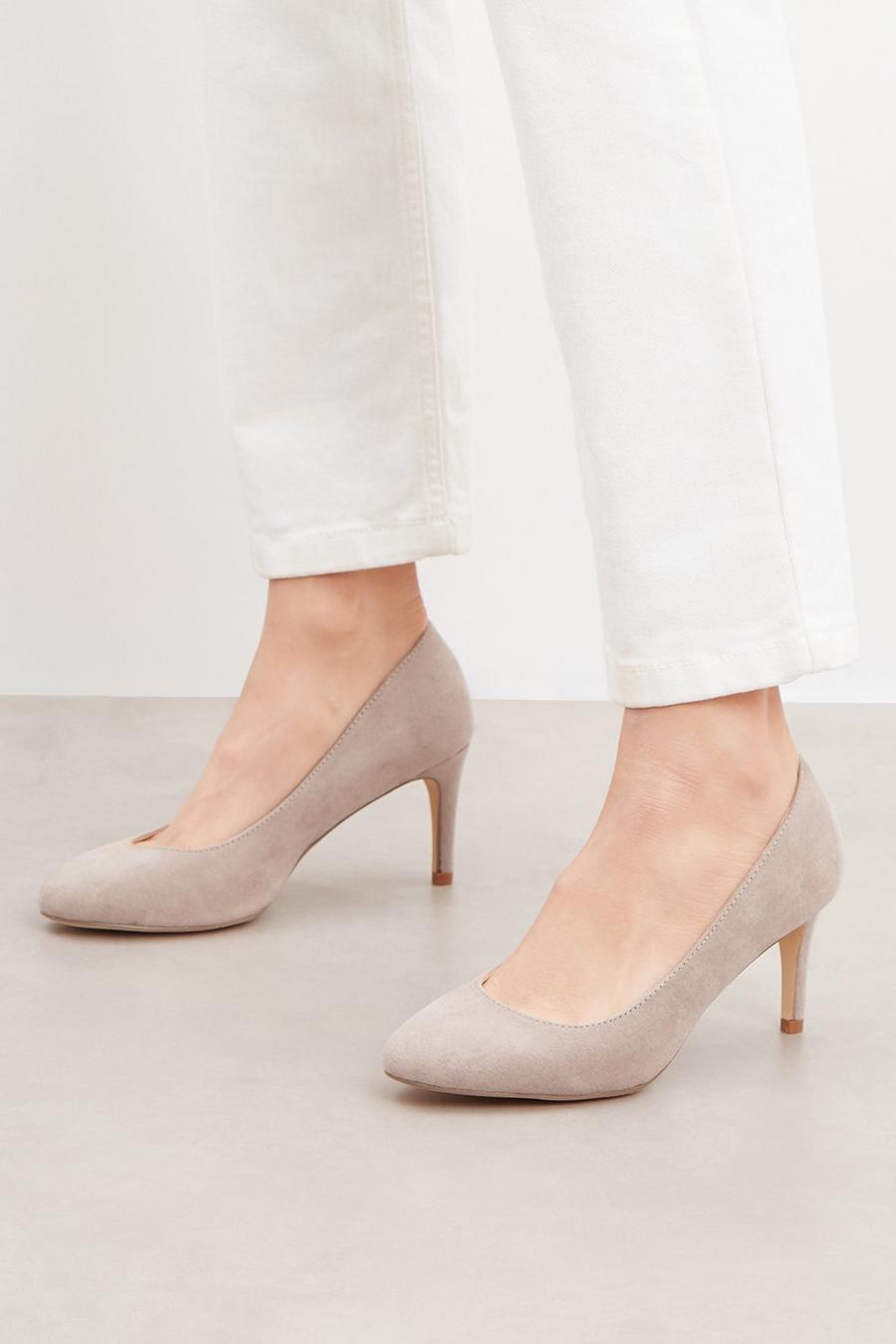 Good For The Sole: Angela Almond Toe Court Shoe