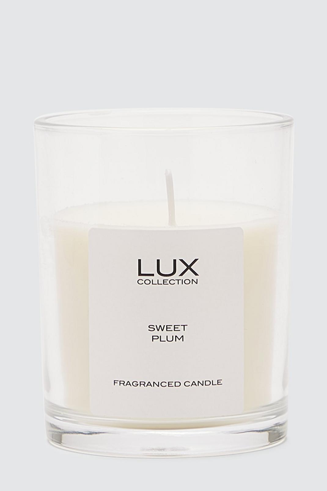 155 Sweet Plum Candle image number 1