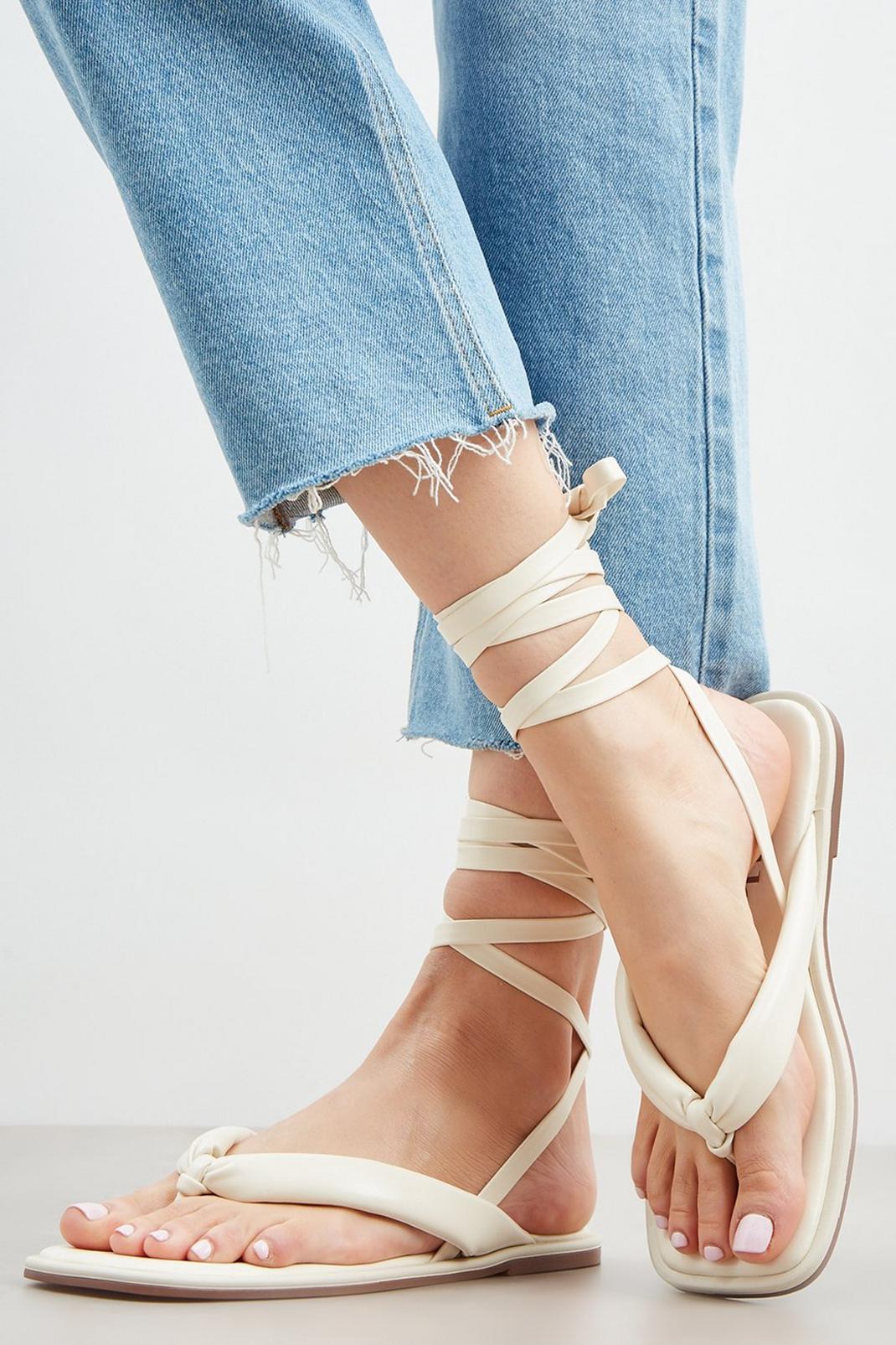 Off white Faith: Britton Flat Toe Post Ankle Strap Sandal image number 1