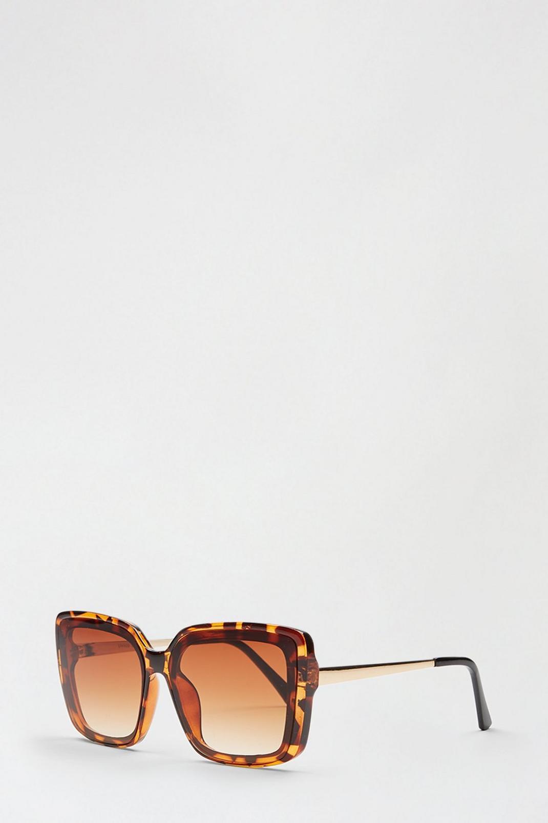 109 Square Tort Frame Brown Tinted Sunglasses image number 2
