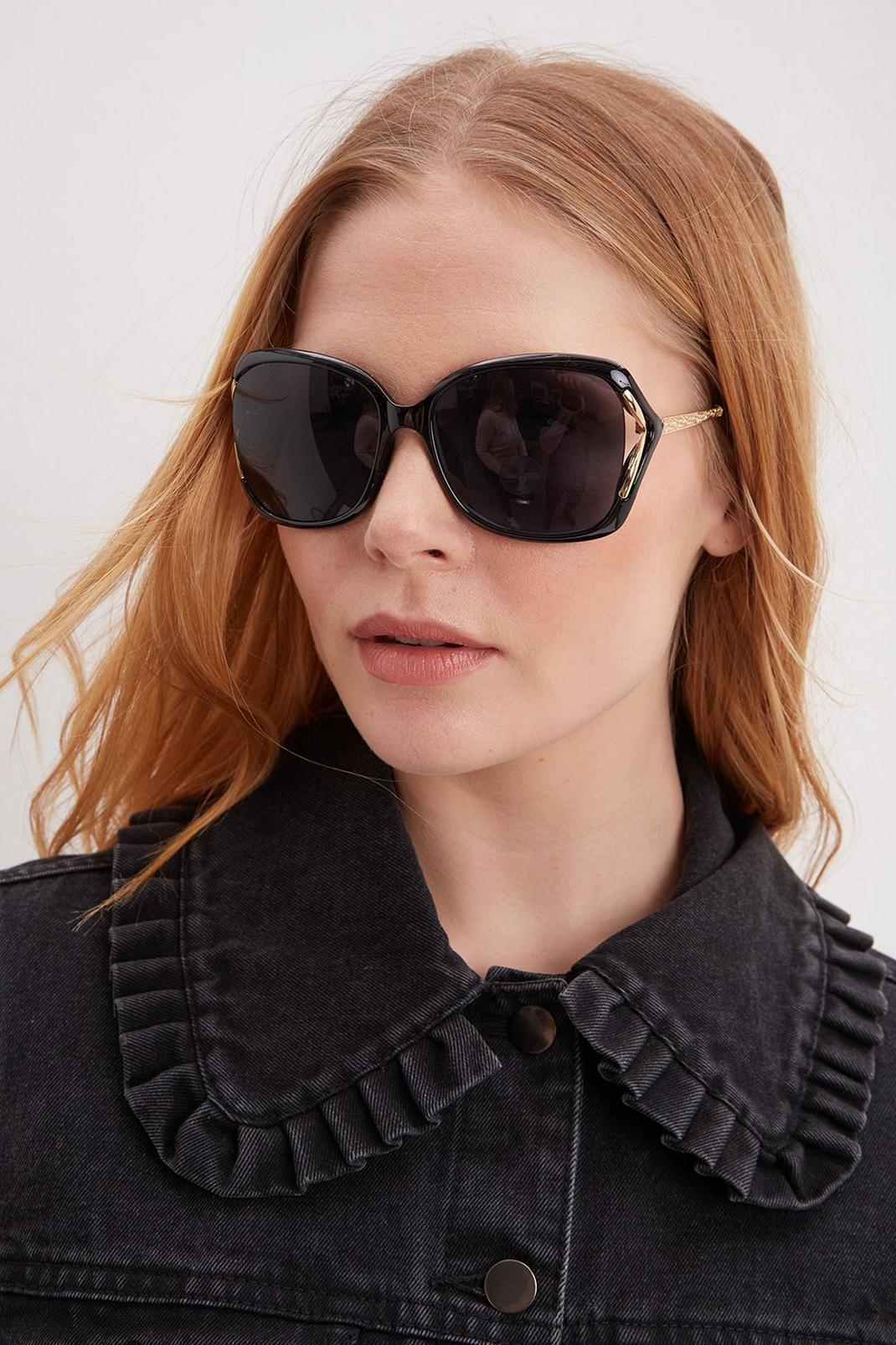 109 Tort Oversized Cut Out Detail Sunglasses image number 1