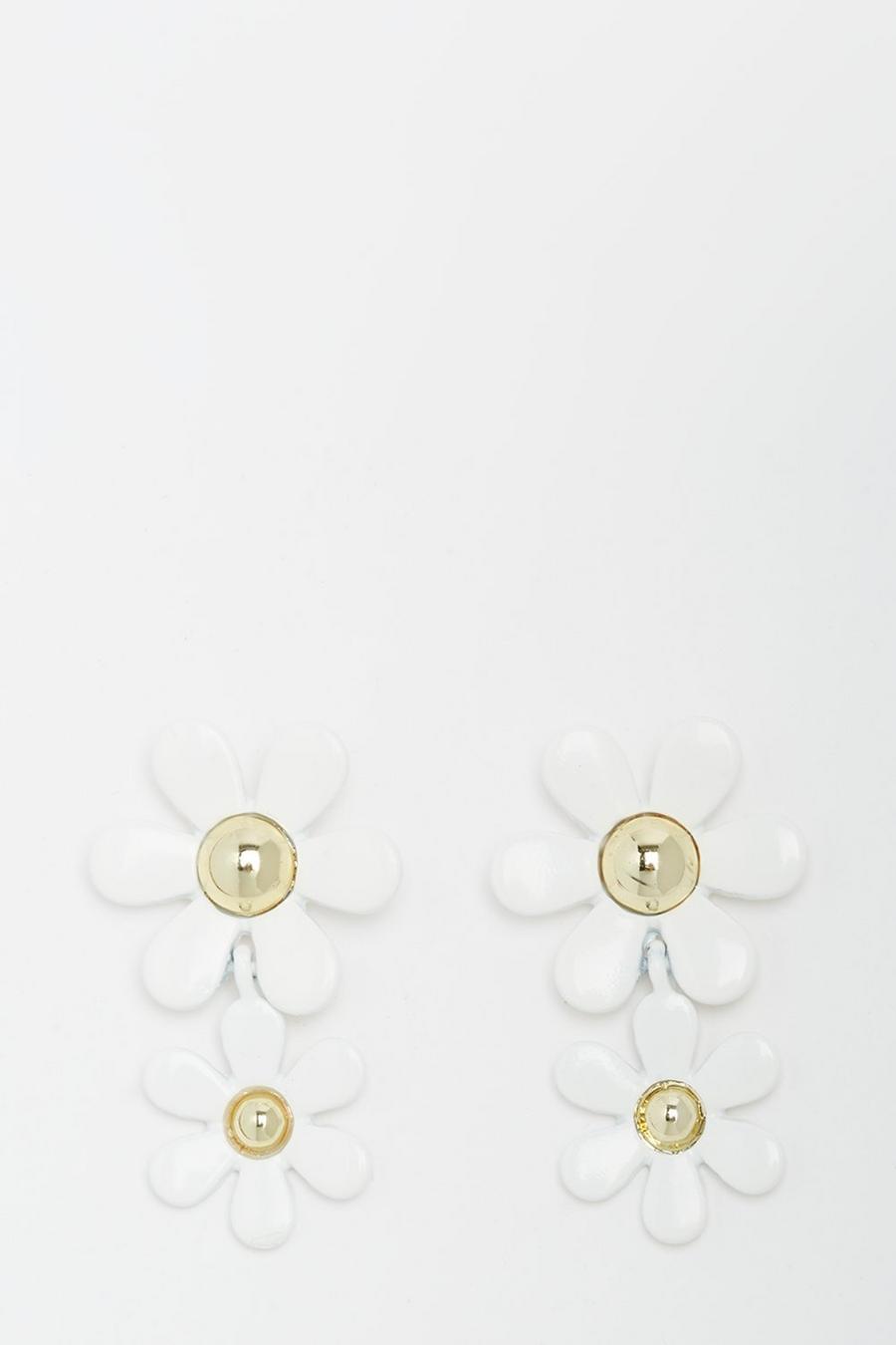 Cream Double Daisy Floral Earrings