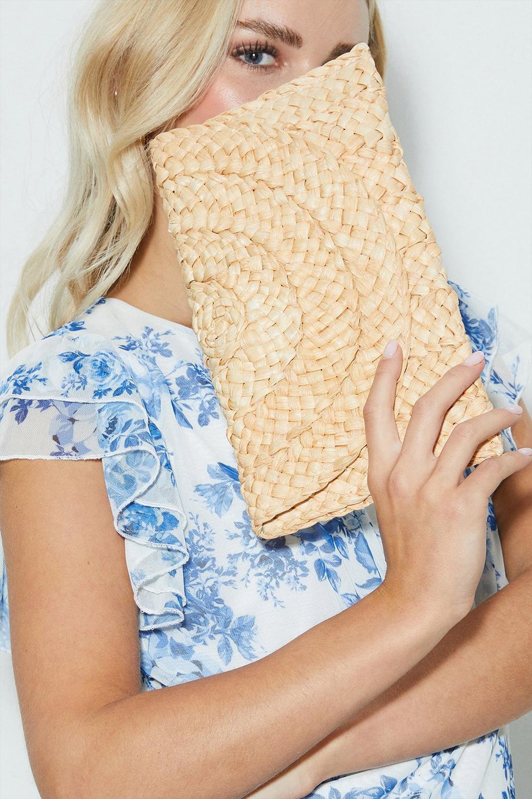 Neutral Woven Beach Clutch image number 1