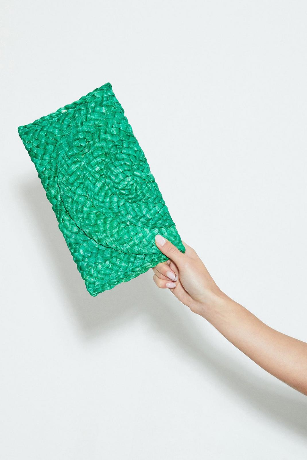 Green Woven Beach Clutch Bag image number 1