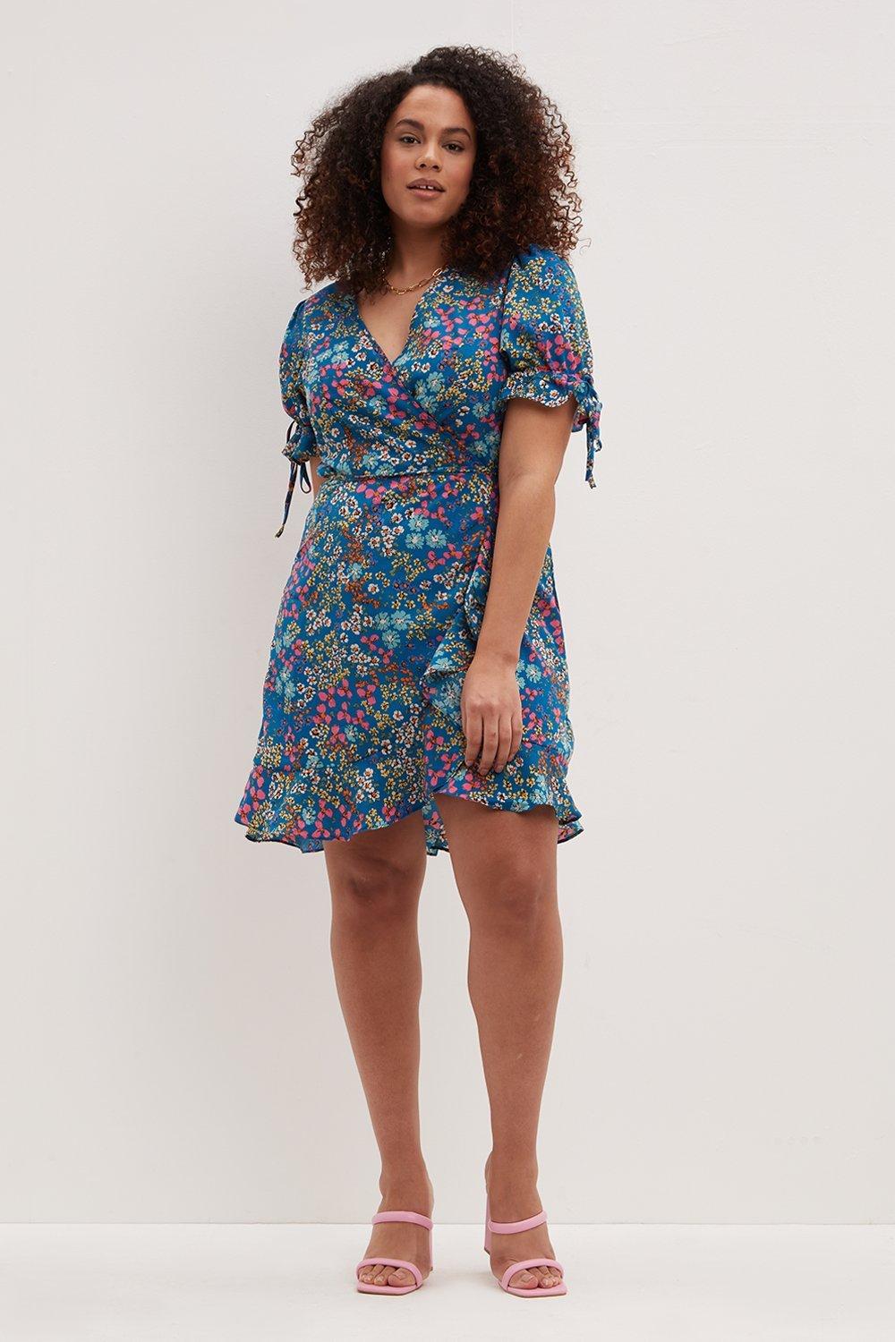 short sleeve wrap mini dress