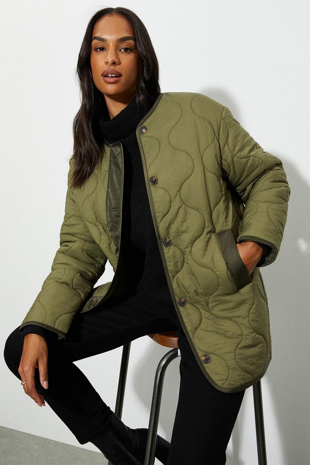 Sage Collarless Contrast Quilted Jacket image number 1