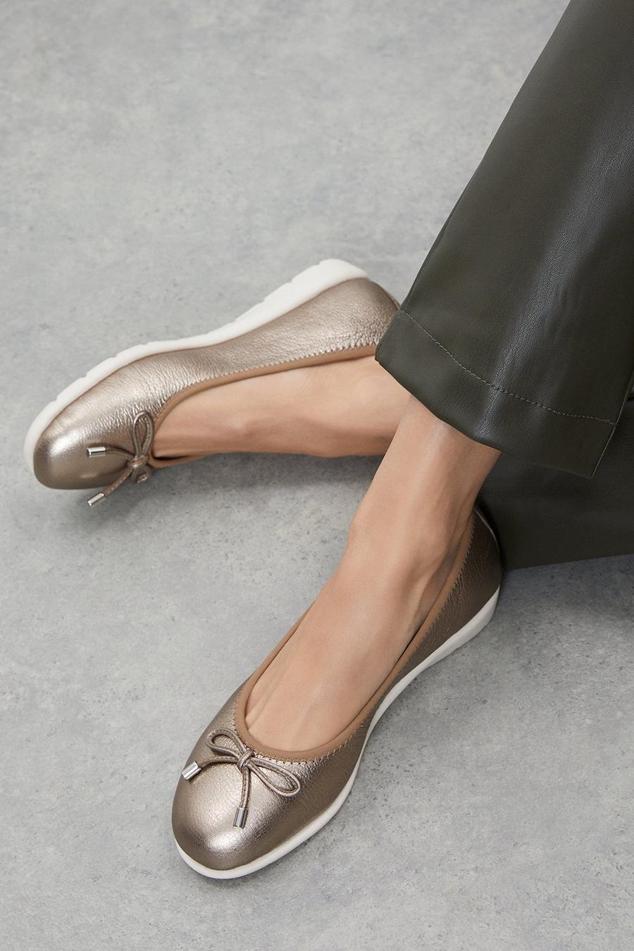 Good For The Sole: Tyra Leather Flex Bow Ballerina