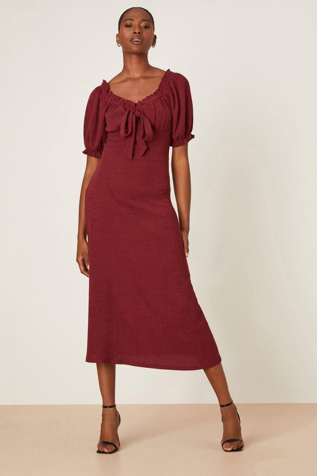 Berry Tall Textured Crinkle Ruched Midi Dress image number 1