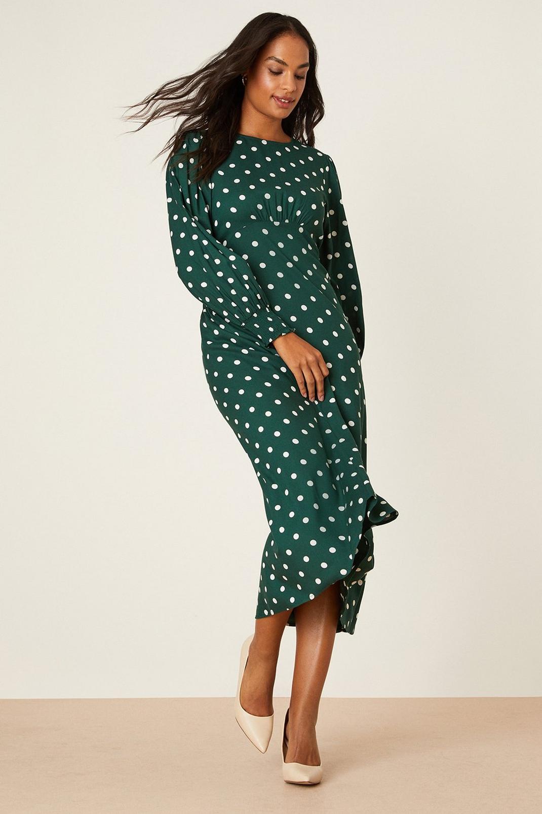Green Spot Long Sleeve Shirred Cuff Midi Dress image number 1