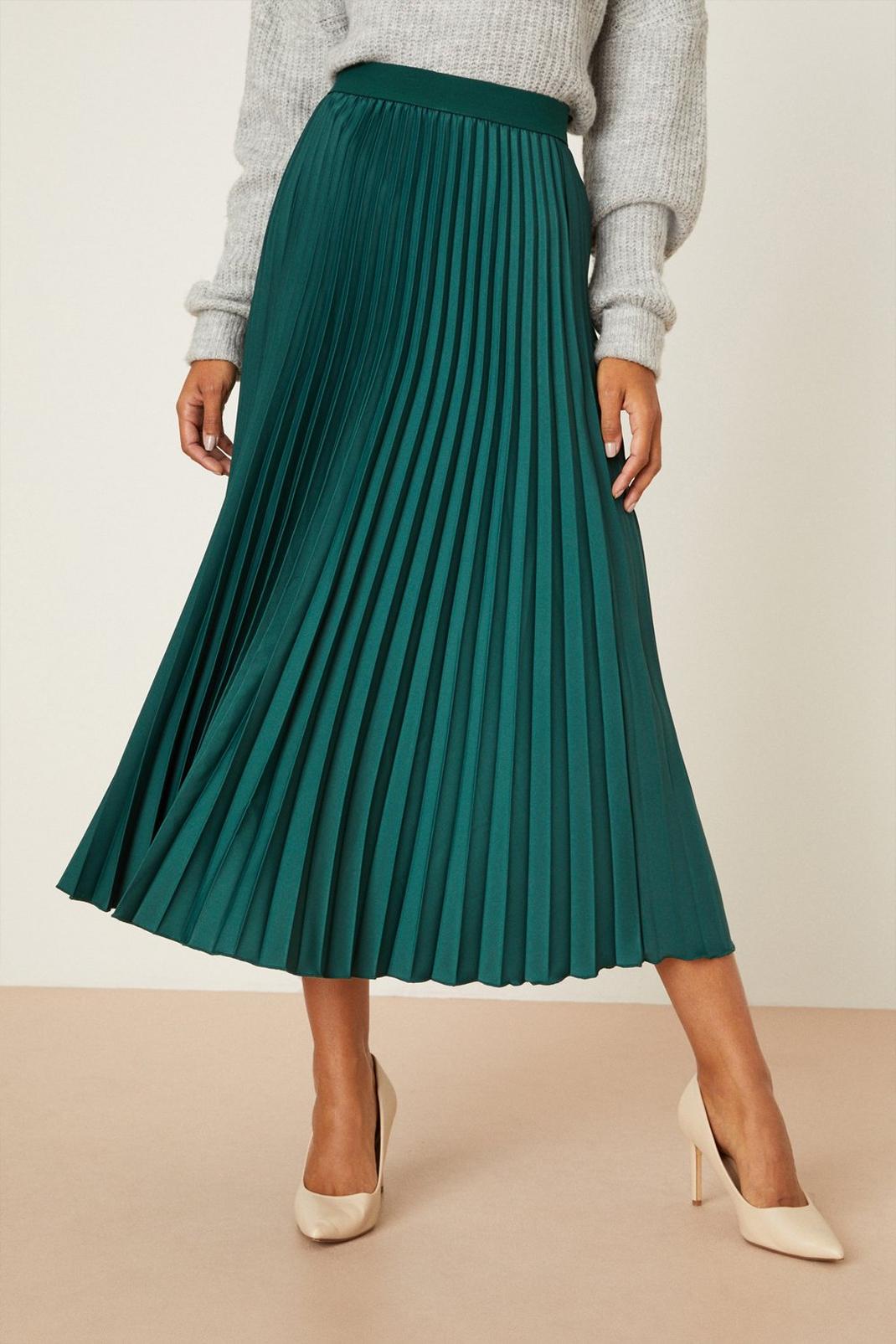 Dark green Satin Pleated Midi Skirt image number 1
