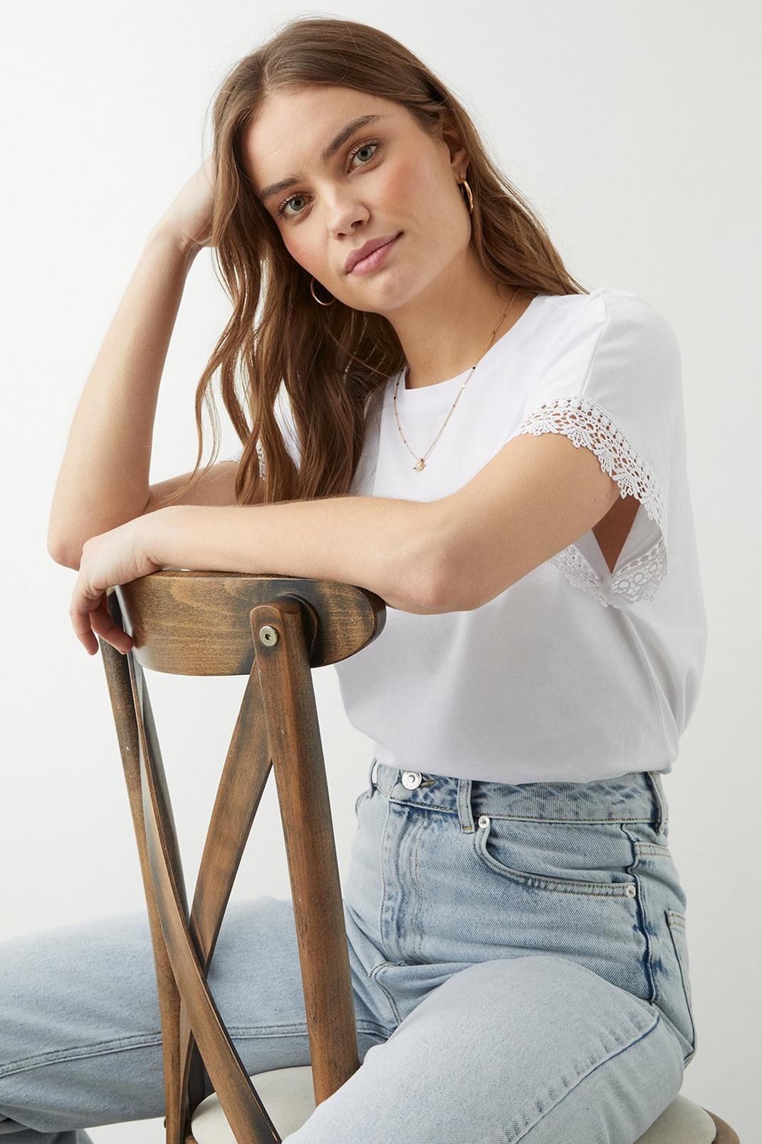 White Lace Trim Crew Neck T-Shirt image number 1