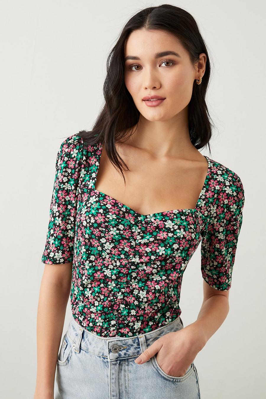 Sweetheart Ruched Body Short Sleeve Top