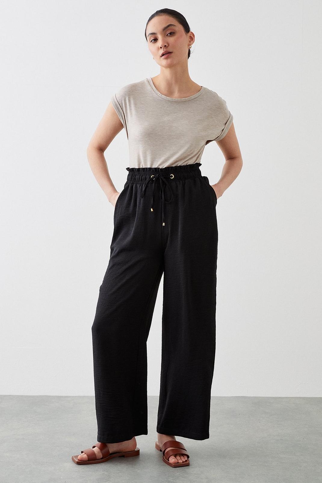 Black Petite Washed Twill Wide Leg Trouser image number 1