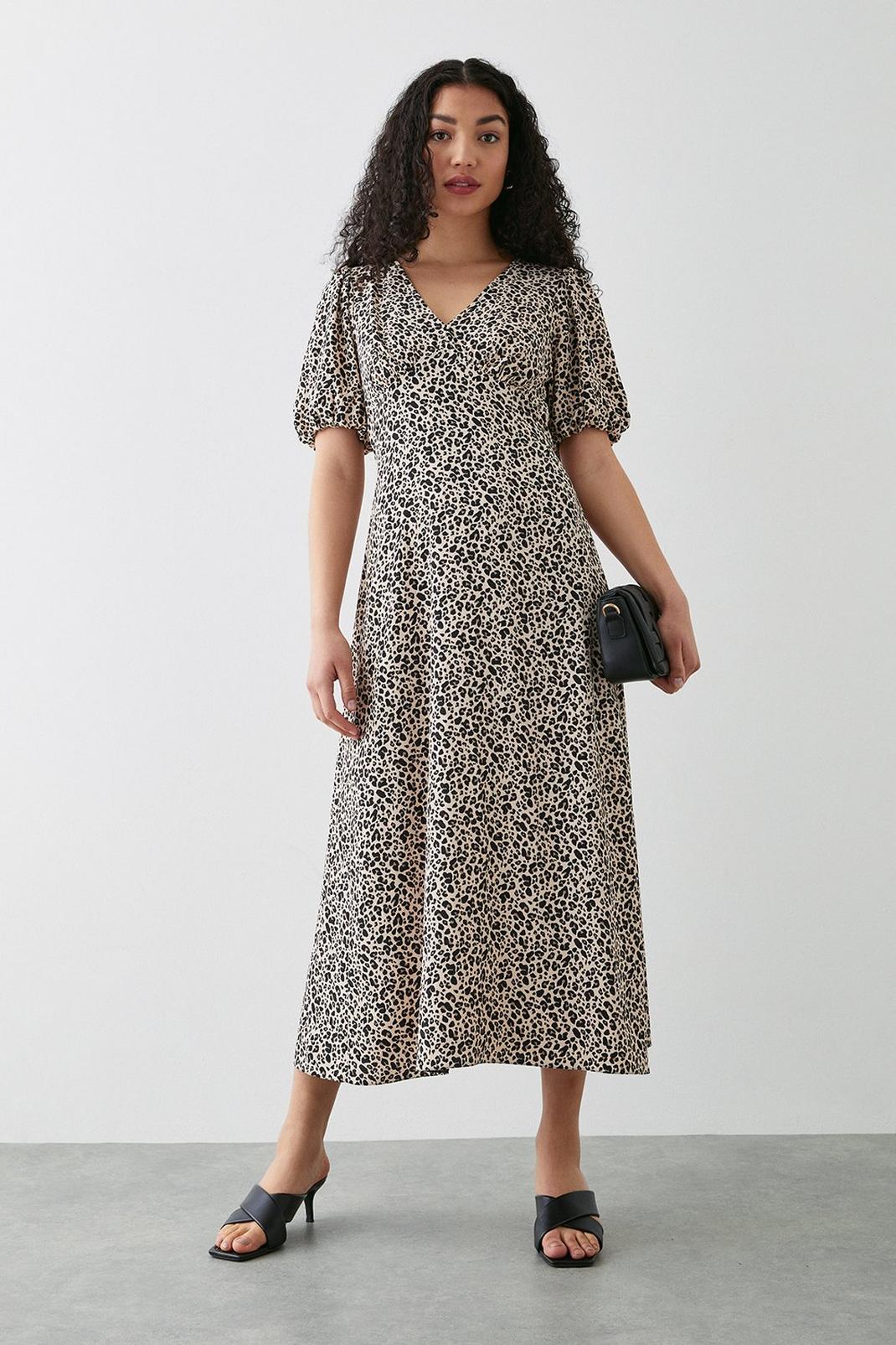 Leopard Print Empire Puff Sleeve Midi Dress image number 1