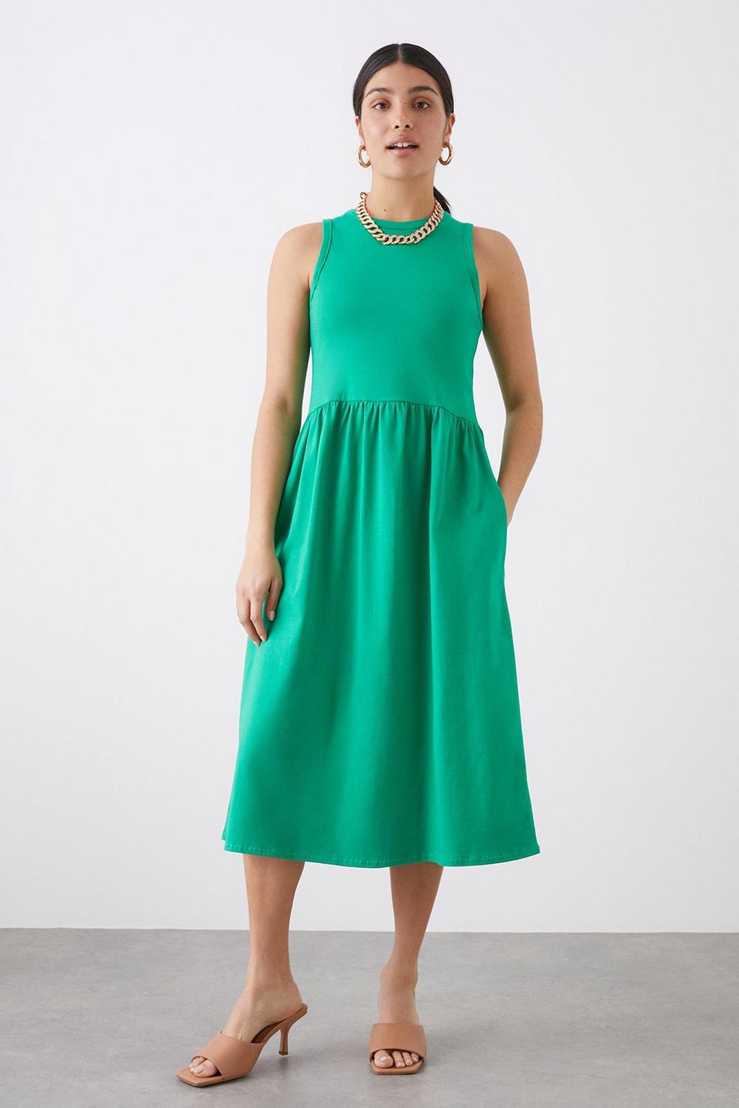 Green Sleeveless Smock Midi Dress image number 1